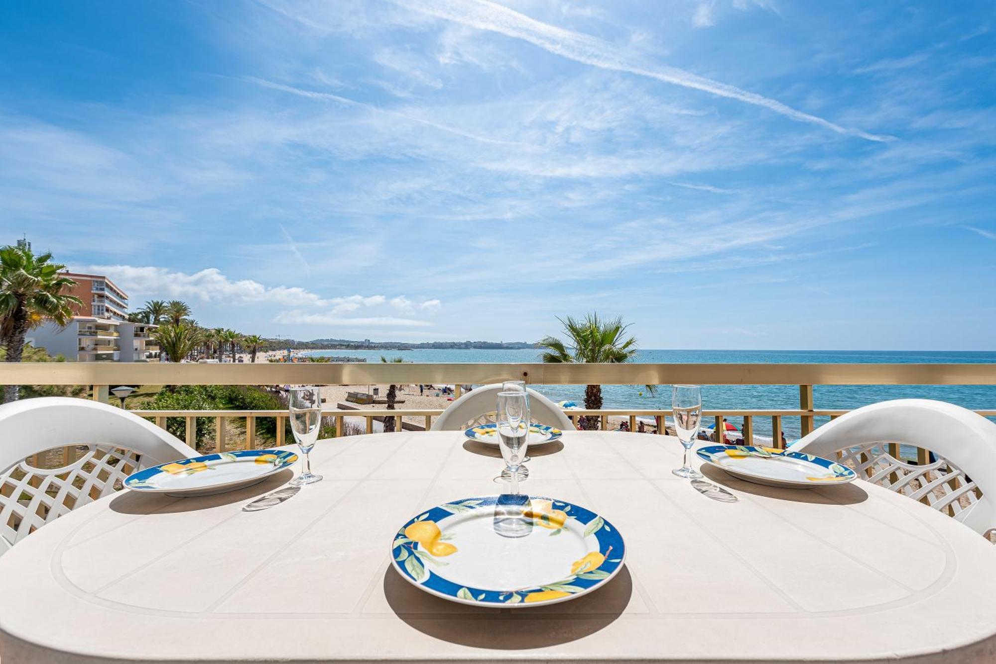 Apartamento Frente Al Mar Cambrils Exterior photo